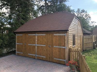 Pic 106. 6.0m x 5.4m 2 bay Carriage House with barn doors plain tiles and barn hips